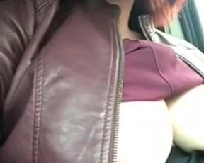 Red Heads Fingering in Car