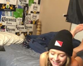 twobrokecollegestudents_23112019