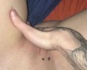 onlyfans @busin3ssbitch / Twitter : @cometscontrol / In 7