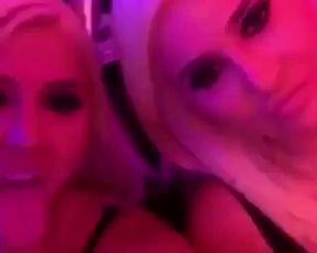 Shannon Twins 7