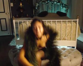 Ryanbread damn mothefuckin hot girl