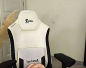 joy_leee_2024-08-11_04-55