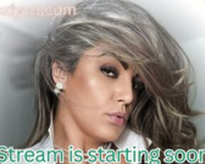 domixdyva 2025-12-09_03-04-42-001