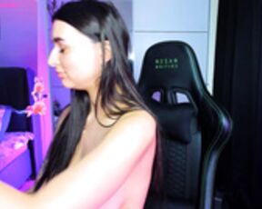 veronica_larson-cb-2025-06-24 1