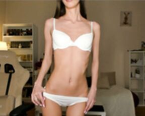 Emilyhoston 4
