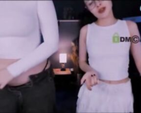 nikol_kitt & mona_cloud 4