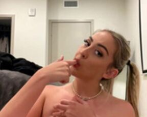 Olivia Nelson Onlyfans Birthday Cupcake Livestream