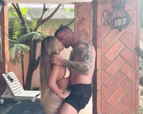 Yasmin Avila Poolside Sextape With Maximo