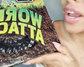 Gummy worm ASMR