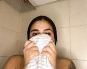 Aurora-benett RebeccaRoberths Caroline_williams Shower