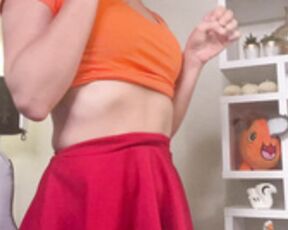 AubriToffee Velma Cosplay