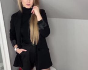 Sexy Polish blonde in shorts and shiny brown pantyhose