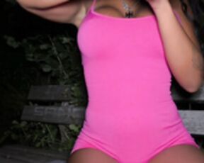 alyssahottv_ nude outside