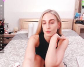 Cute_milana 320