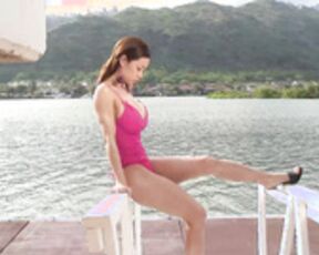 Francine Dee raw shoot