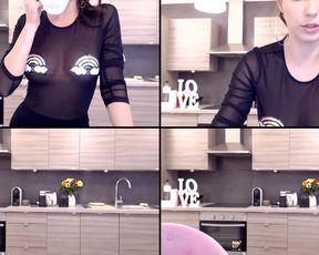 Crazywabbit_ rubbed then all over her pussy in free cam recording 2017-04-15 222531