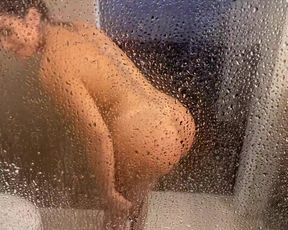 Yinyleon Thick Ass Latina MILF gets Rough Anal