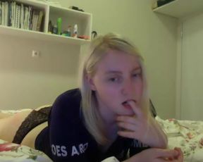 Sophiechrist cam recording 2015 August 16-22.45