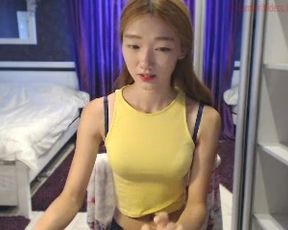 foxyhyuna 2
