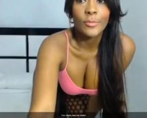 hot latina 2