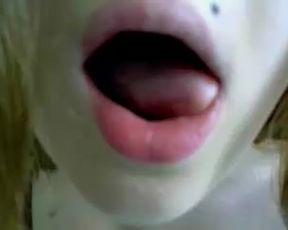 Foxy_sucker private recording 2015 July 20_02-40-50