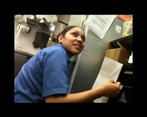 Espiando a la jefa del McDonal
