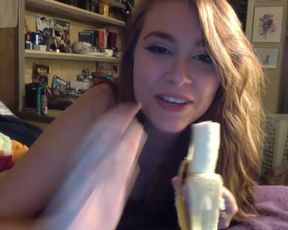Missmaggiemae cam recording 2015 October 19-08.33