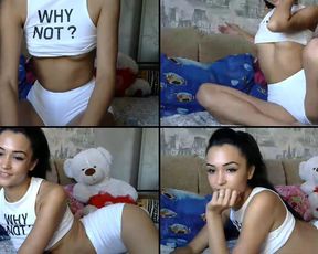 Cheyny plays with her pussy baby in free cam recording 2017-09-07_204603