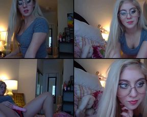 Playtoybunny just so damn good creamie pussy is delicious in cam recording 2017-10-10_010500