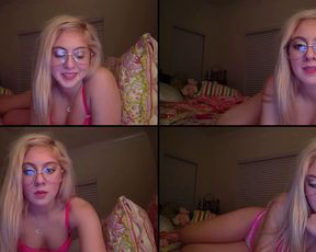 Playtoybunny fucked this nasty pussy for you in cam recording 2017-10-09_125316