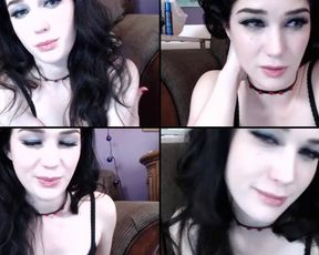 Evelynclaire ride the dildo and fuck it in pussy in cam recording 2017-10-08_055411