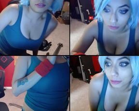 Eleanor_Rigby playing with her toy just for you  in free cam recording 2017 Oct 11_071744