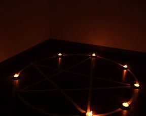 The succubus 's hungry asshole