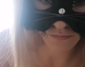 Mrswethole webcam show 2020-01-28_12-31-27_069