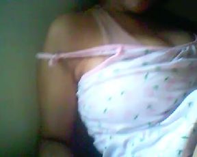 Linda2camily webcam recording 2016 May 01 23-39-54