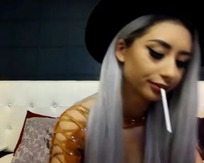 Šúpěr Ƨmǒker Ġȉrl Hip CowGirl Smoking Teaze