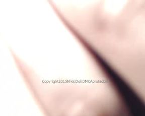 Nikki_Doll getting wet in tip recording 2015-09-22 11-14-39
