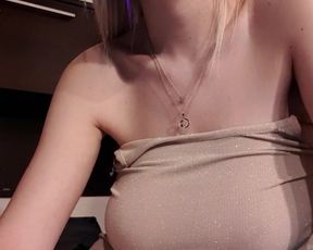 Monikag webcam show 2020-03-31_02-10-48_337
