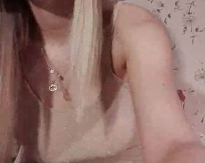 Monikag webcam show 2020-03-21_19-35-37_772