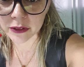 Feet_lady webcam show 2020-03-27_22-11-51_386