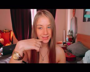Alexispeach ass tease