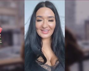 RebeccaBlussh - smartphone chat [01 may 2020]