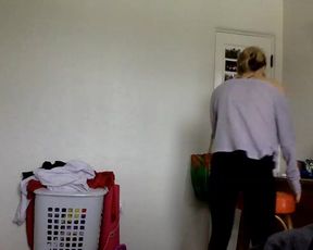 scarlettpenelope_2020-04-10