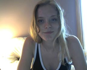 Donttelldaddy cute teen in cam recording 2016 July 11 190339