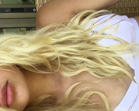 NaomiWoods SnapChat eDfaVOd8gfUNWJgBKjzAhj6psCqNB9bS