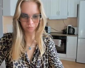 WonderMama webcam show 2020-09-02 21-02-46 757