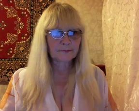 Kleopatra675 webcam show 2020-09-01 08-55-00 272