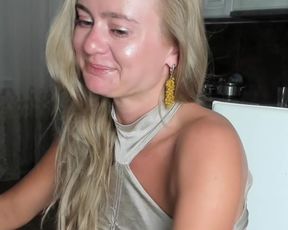 Kriszayka webcam show 2020-08-28 19-07-06 093