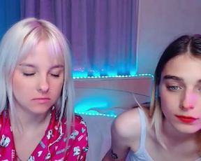 NaiaRebeka cam show 2020-09-04 16-31-42 522