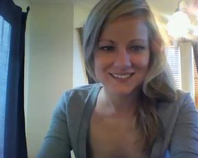 Rosiedrm webcam recording 2014 November 17_11-59-44